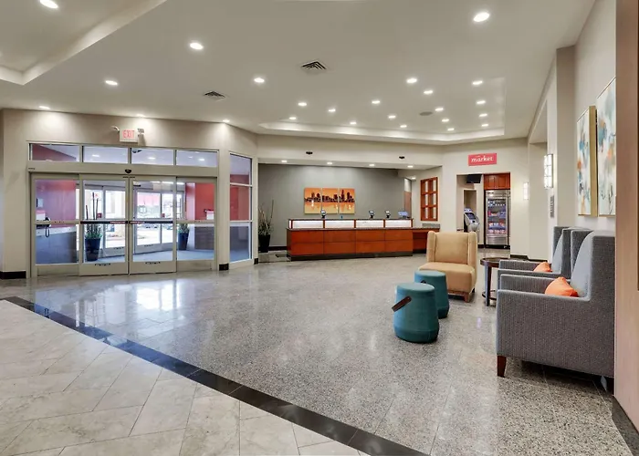 Drury Inn & Suites Charlotte Arrowood